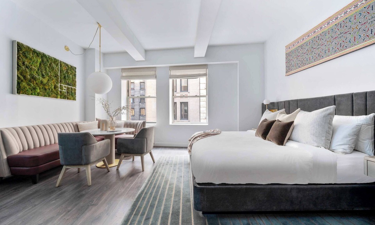 Financial District Apartment | 17John: Premier King Studio Apartment