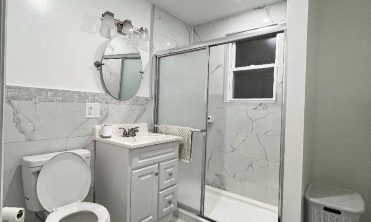 Marine Park Apartment | 2-bedroom apartment in charming Brooklyn with WiFi, AC. Start your adventure
