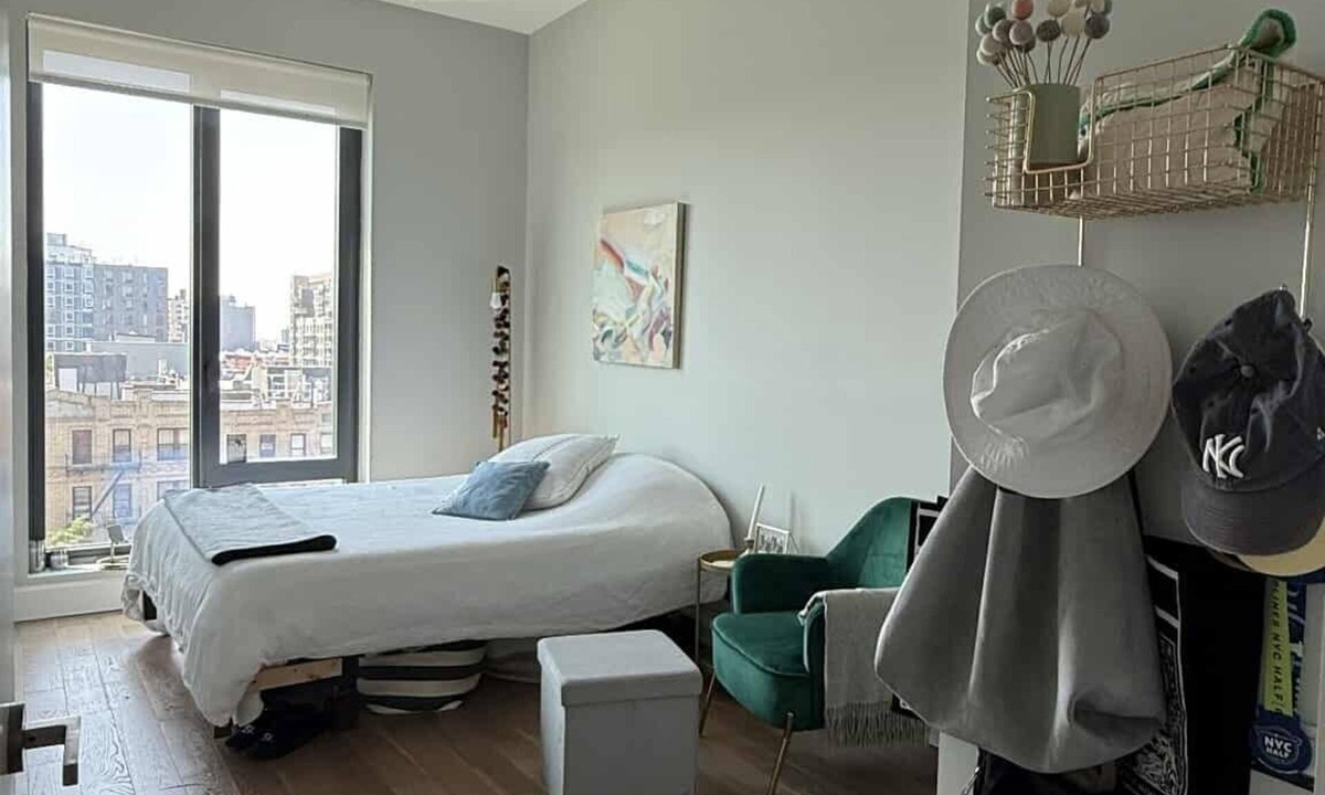 Park Slope Apartment | 2-bedroom apartment in brilliant Brooklyn with AC, fitness room