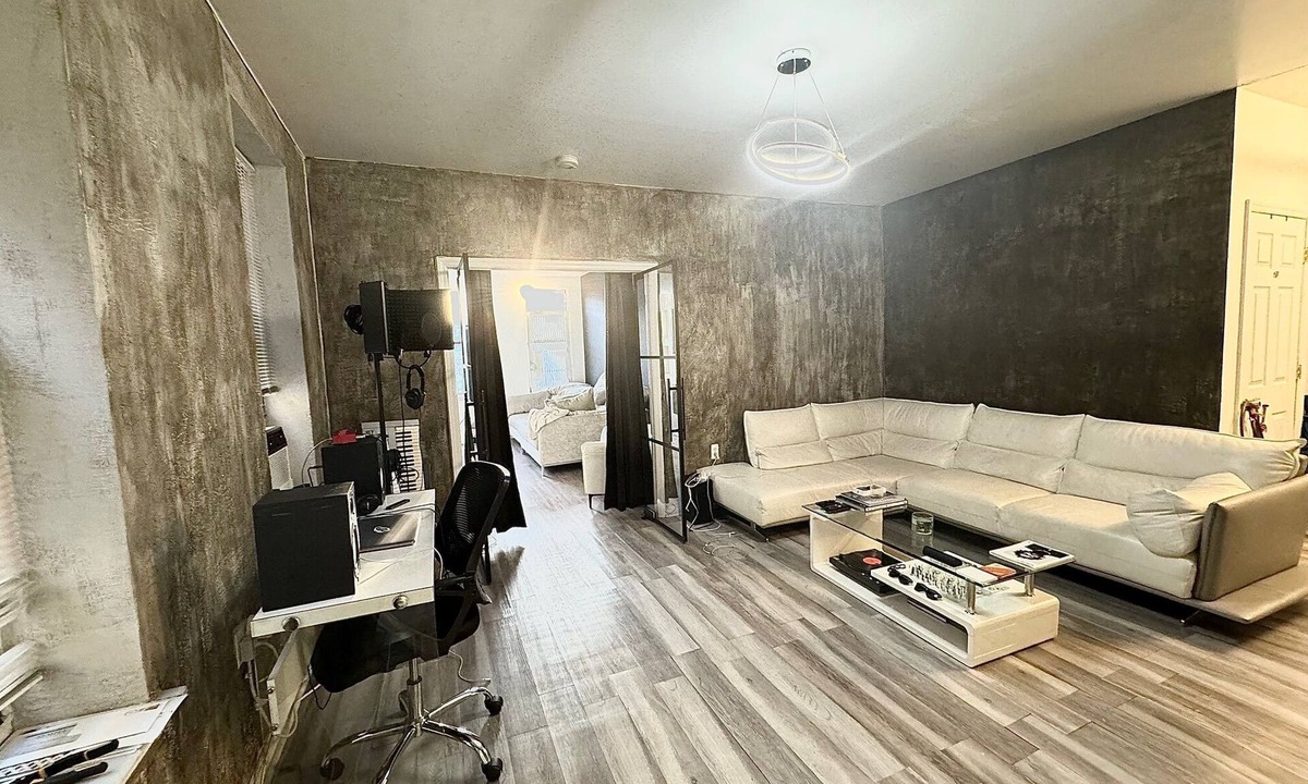 Harlem Condo | 3-bedroom condo in Central Park, Manhattan, Times Square!n