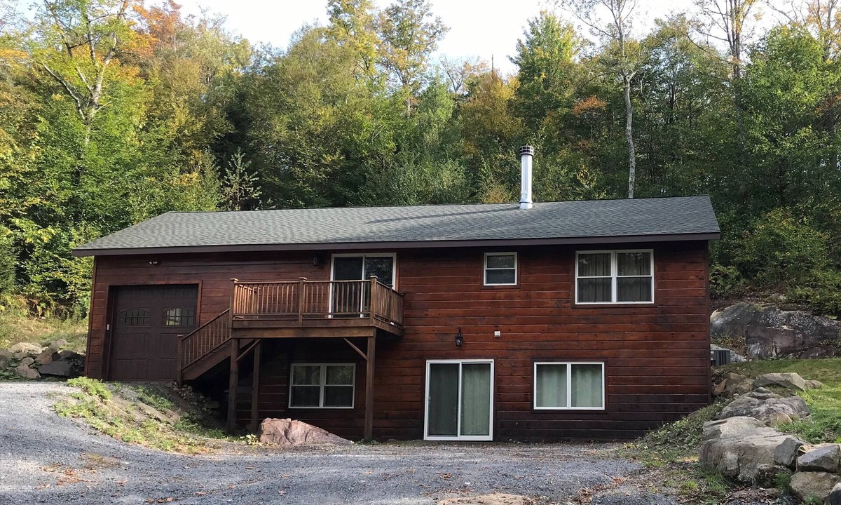 Town of Webb Cabin | Adirondack Retreat! Spacious 4-Bedroom Cabin in Old Forge, NY