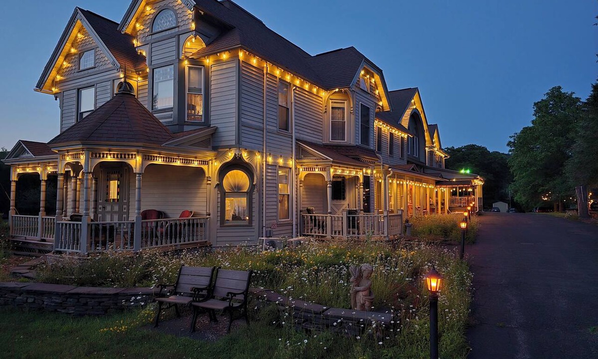 Windham Bed & Breakfast | Albergo Allegria Hotel