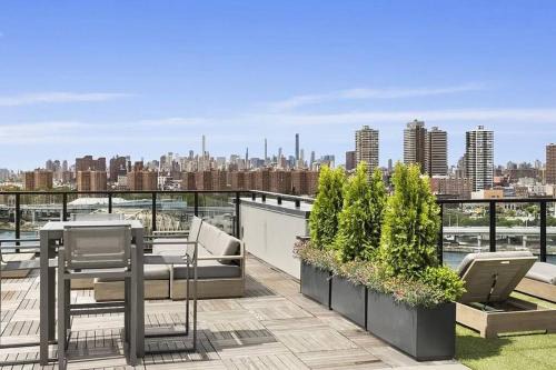 Port Morris Apartment | Beautiful 1 Bedroom Condo