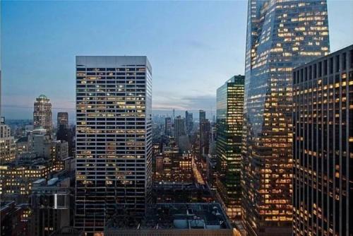 Central New York City Apartment | Beautiful 2BD Apartment near Times Square