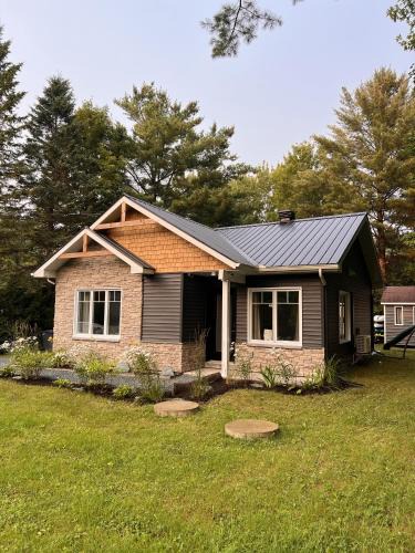 Saint-Remi-de-Tingwick Ski Chalet | Chalet Papi