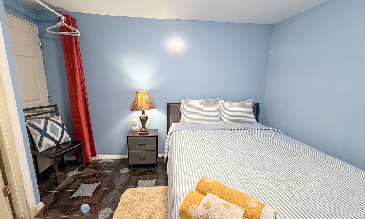 Queens Apartment | Charming Oasis Steps from Beach & Metro Station