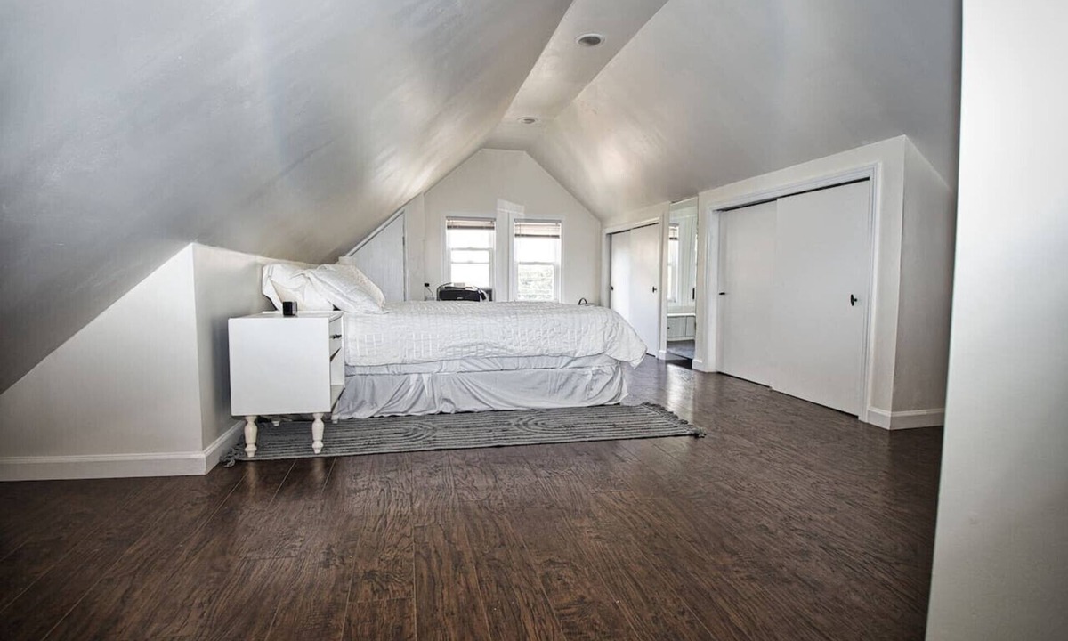 Ridgefield Park Apartment | Comfy 3rd Floor Studio Near NYC