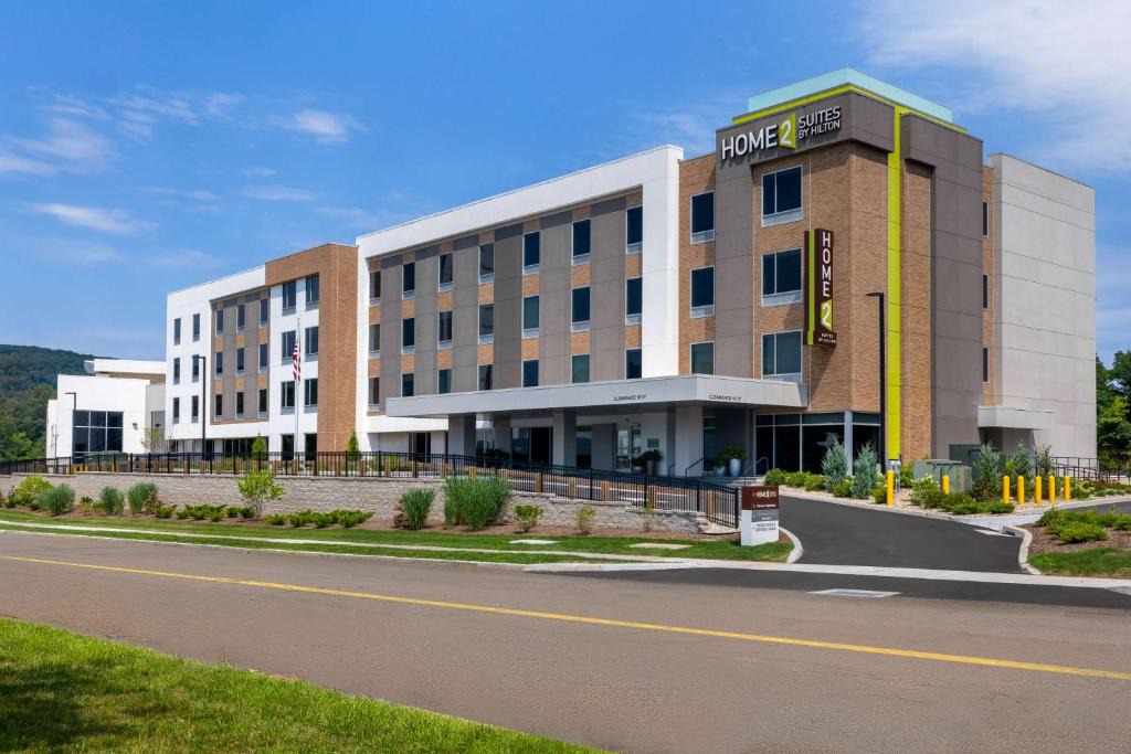 Bristol Hotel | Home2 Suites By Hilton Bristol