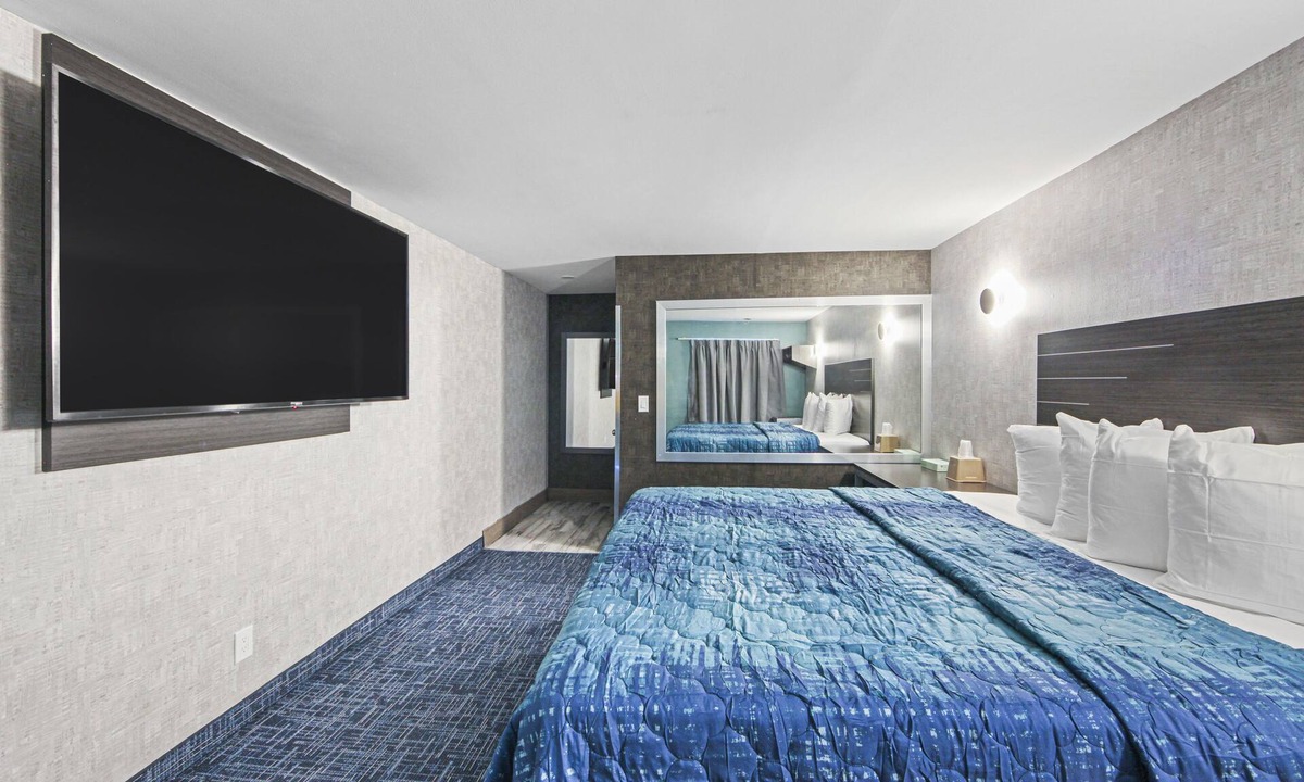 Baychester Hotel | Hotel Opus Bronx