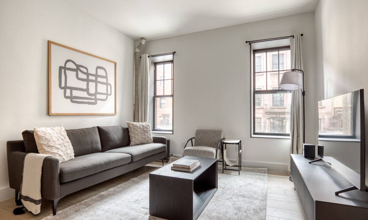 Brooklyn Heights Apartment | Ideal Brooklyn Heights 2BR w/Elevator & W/D, nr Promenade, by Blueground