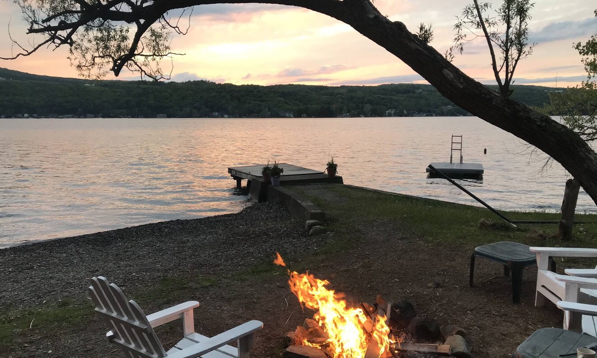 Hammondsport Cottage | JUST RELEASED- PRIME DATES IN JULY for great family fun on Keuka!