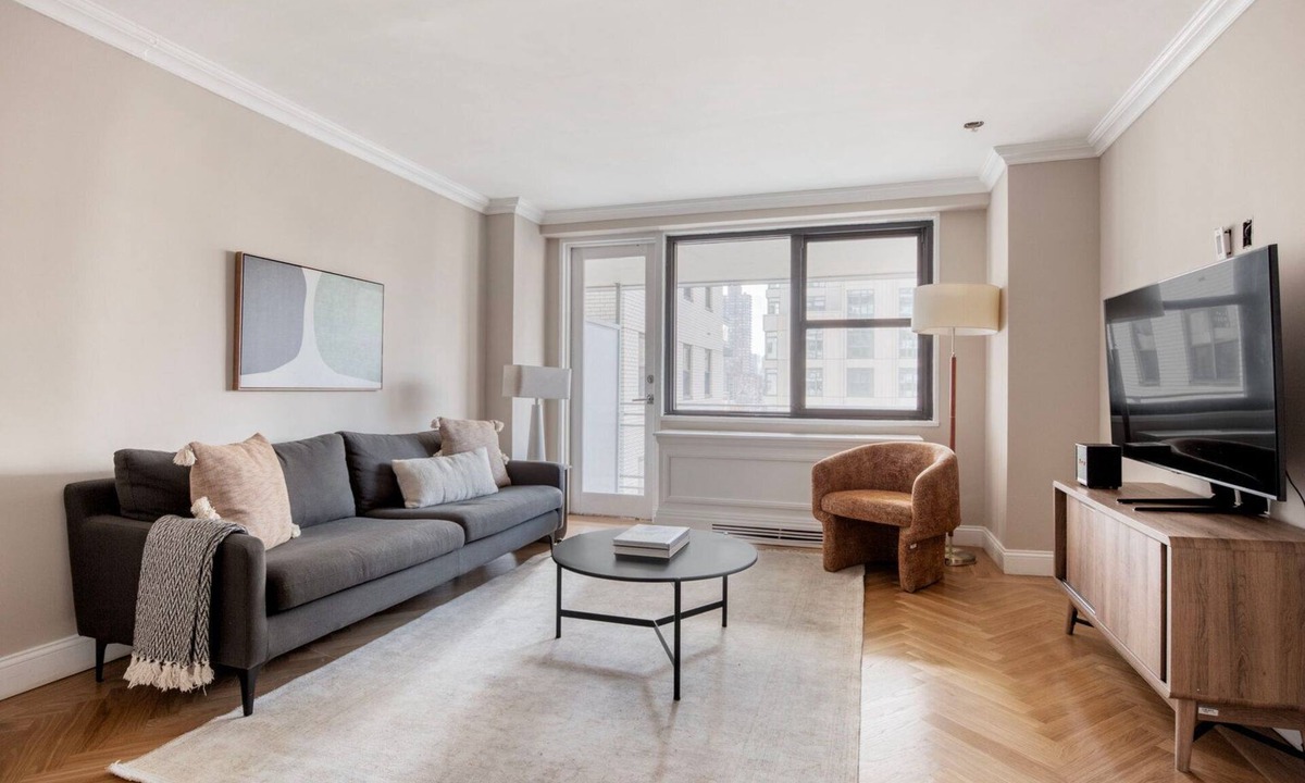 Upper East Side Apartment | Lovely UES 1BR w/Doorman & Gym, nr Whole Foods, by Blueground