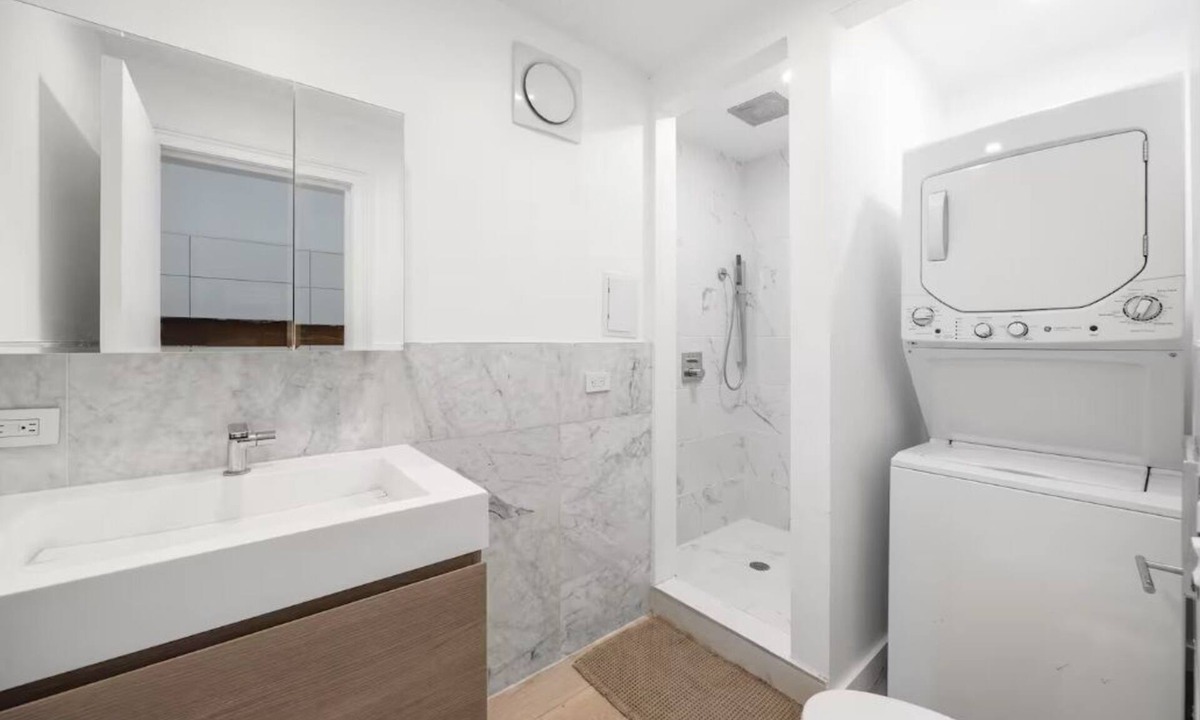Alphabet City Apartment | Luxurious new 2-Bedroom, 1-Bathroom apartment in East Village!