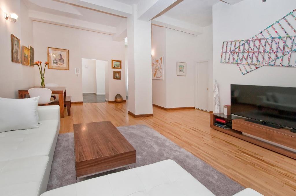 Midtown South Apartment | Luxury Apartments Next to Times Square