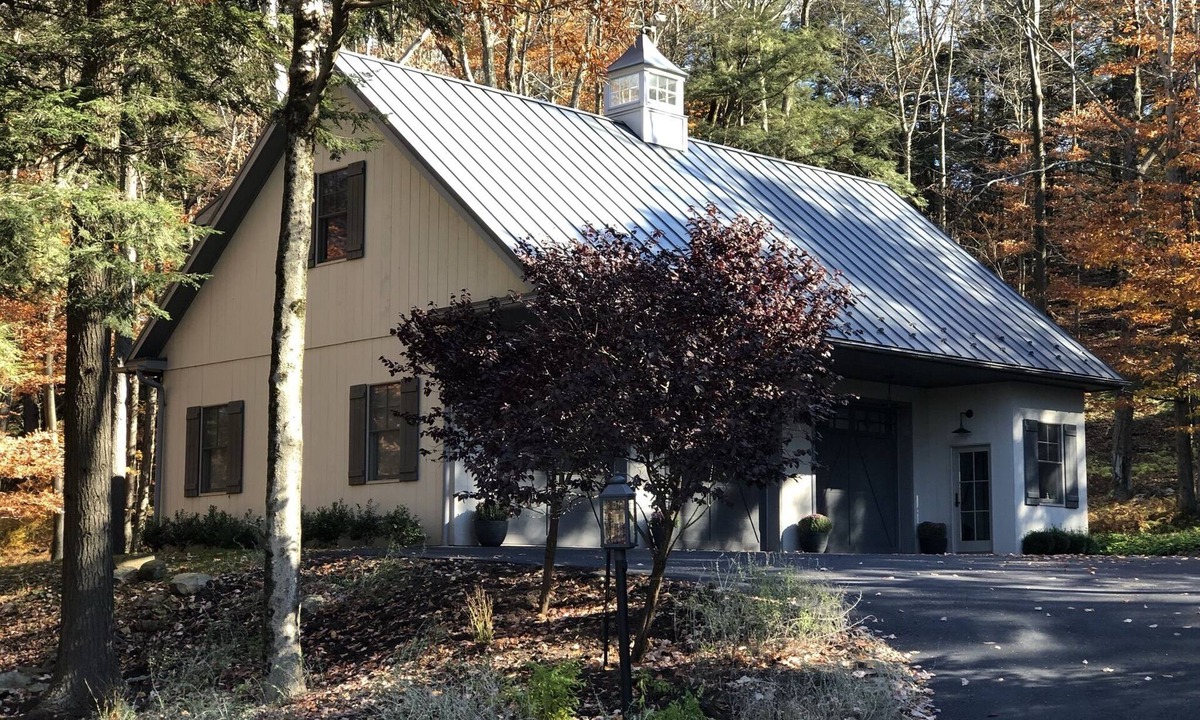 Eagles Mere House | Mountain Modern - Unique and Hip Living Space