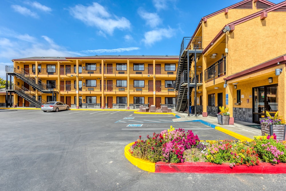 Salinas Hotel | Quality Inn Salinas