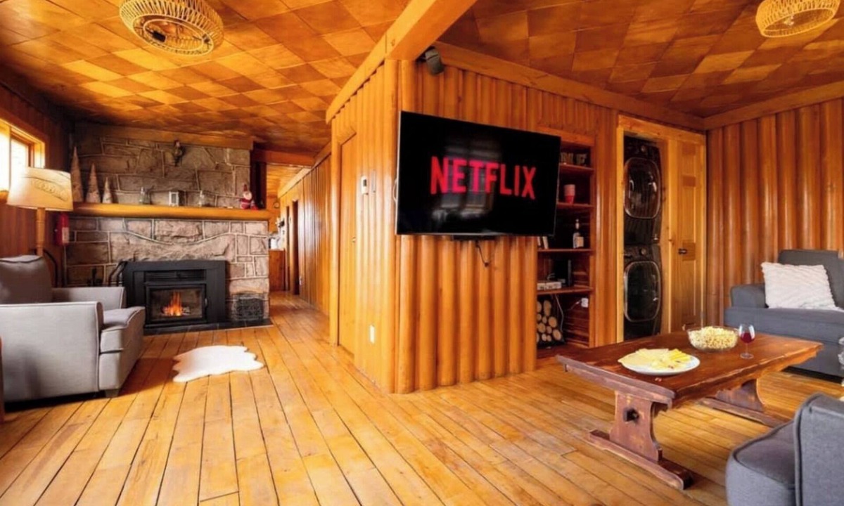 Nominingue Ski Chalet | Rustic experience with heated pool and spa