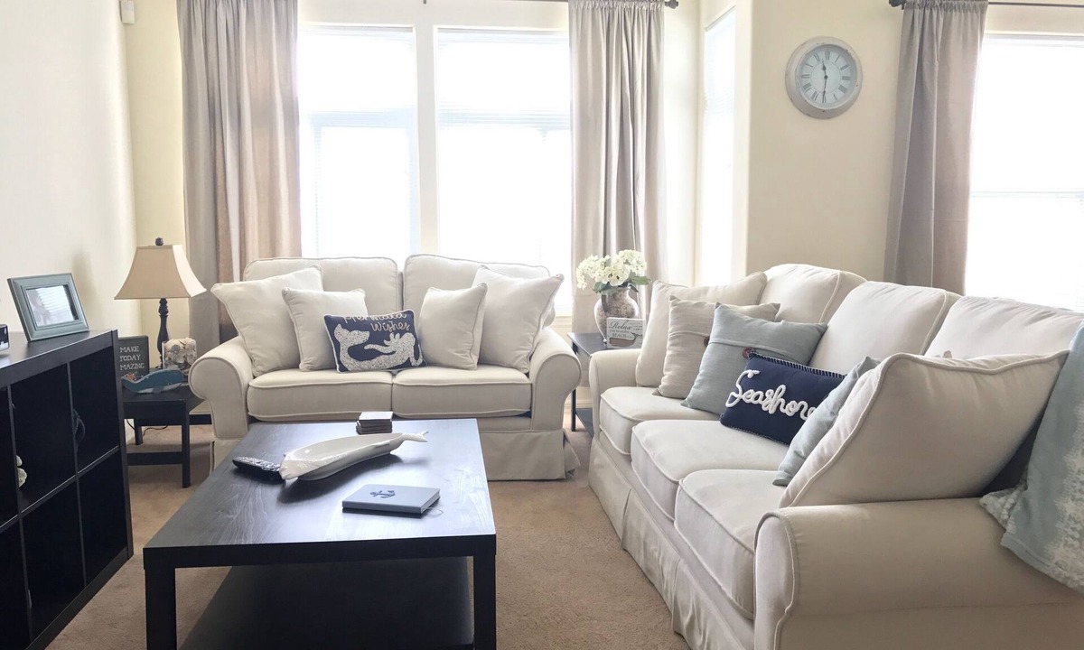 Queens Apartment | "Seaside Nest" - Rockaway Beach, NY - On Beach Block