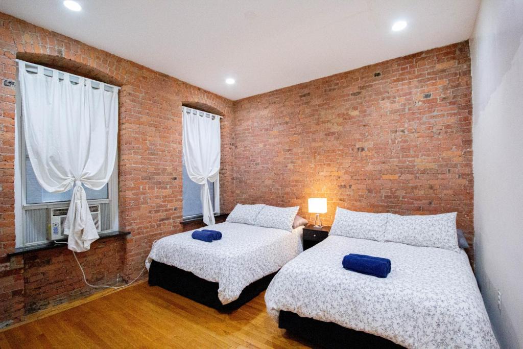Koreatown Apartment | Studio Plus - One-Bedroom APT