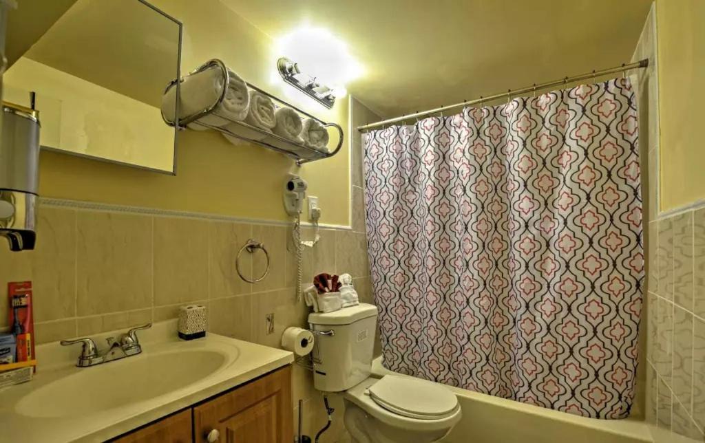 Wakefield Apartment | Two Bedroom Apartment - North East Bronx