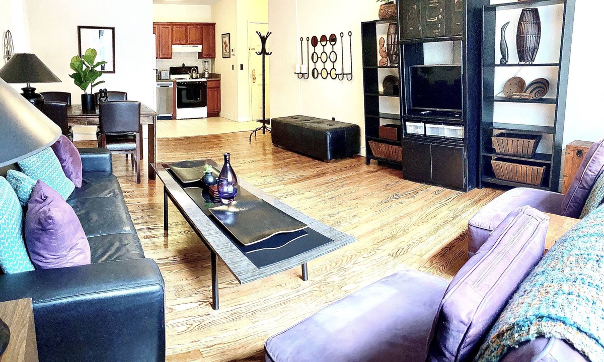 Park Slope Apartment | Vibrant Classic BK Neighborhood!1 Block From Boutiqes, Restraunts, Shops & More!