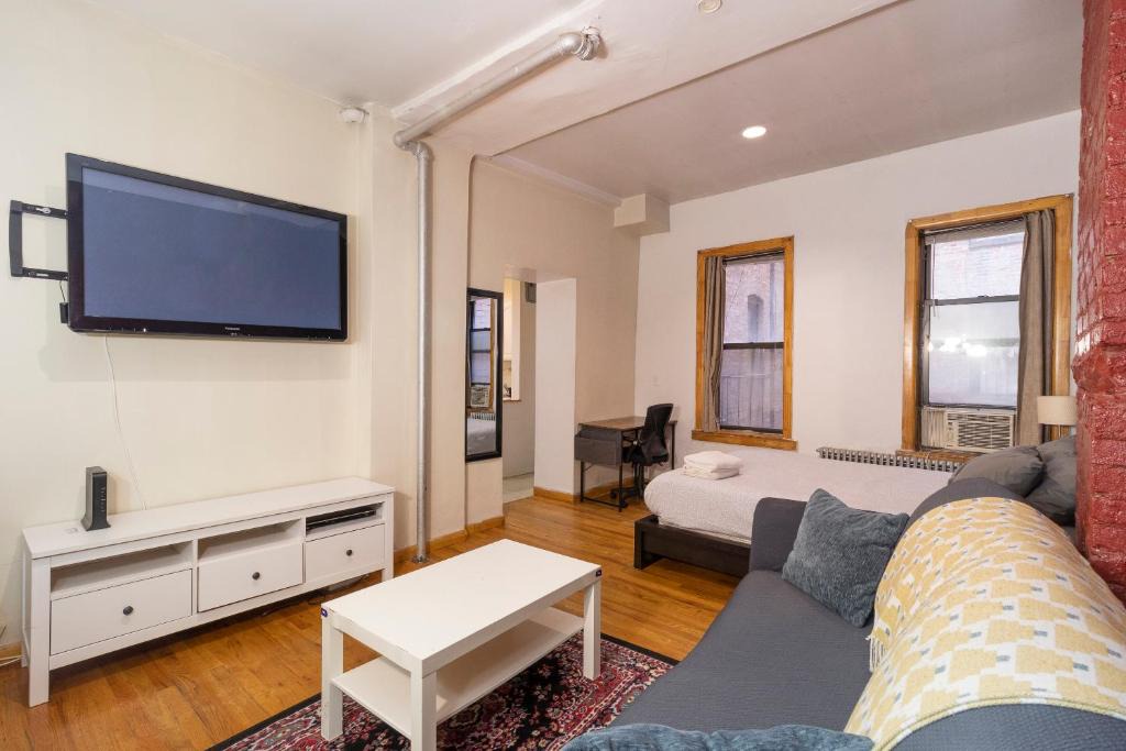Upper East Side Apartment | Yorkville Monthly Rentals