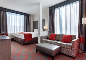 Comfort Inn & Suites near Stadium