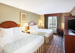 La Quinta Inn by Wyndham Queens (New York City)