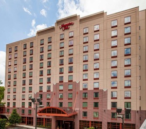 Hampton Inn District 