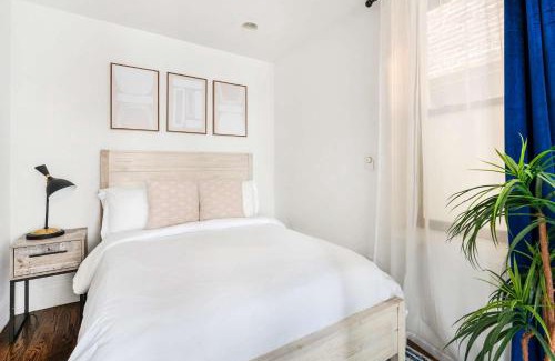 Lower East Side Apartment | 69-3A Prime LES Modern Brand New 1BR
