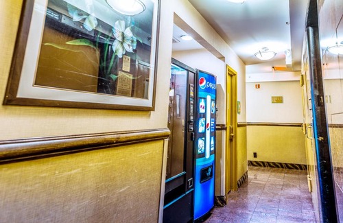 Queens Hotel | Anchor Inn