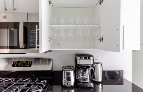 Uptown Apartment | Blueground | Upper East Side, AC, nr park