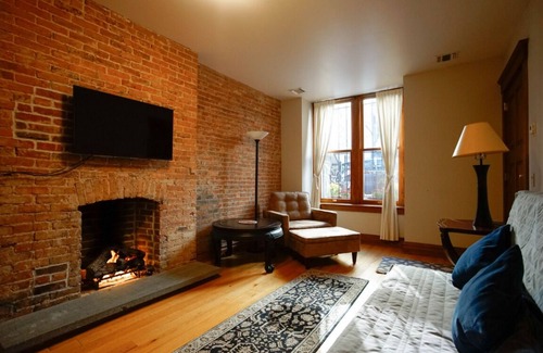 Central Park North Apartment | Brownstone Living in Harlem