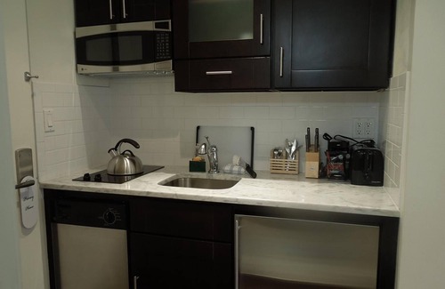 Ukrainian Village Apartment | East Village Hotel