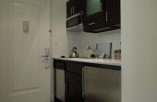 Ukrainian Village Apartment | East Village Hotel