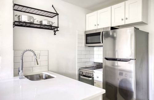 Ukrainian Village Apartment | Hip E Village Studio w/W/D nr Tompkins Sq Park, by Blueground
