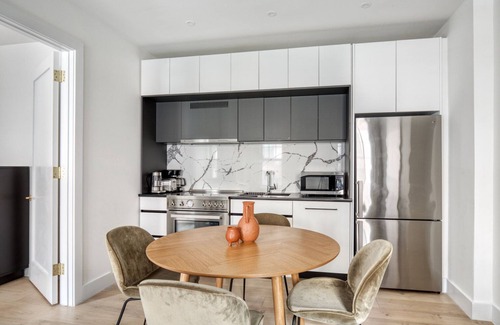 Brooklyn Heights Apartment | Ideal Brooklyn Heights 2BR w/Elevator & W/D, nr Promenade, by Blueground