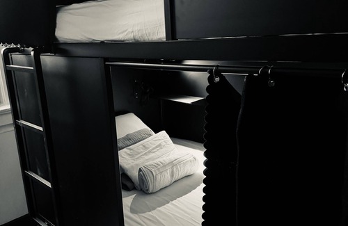 Manhattan Valley Hostel | Kama Central Park Hostel