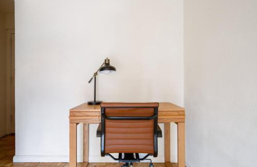 Turtle Bay Apartment | Midtown E 2BR w WD nr Central Park NYC-531