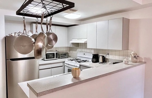 Clinton Hill Apartment | Spacious! Comfy, 2BR/2Bath, Duplex - w/Private Garden in Clinton Hill, Brooklyn