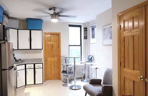 Upper East Side Apartment | Spacious & Quiet UES 1-Bedroom Apartment Steps from Central Park