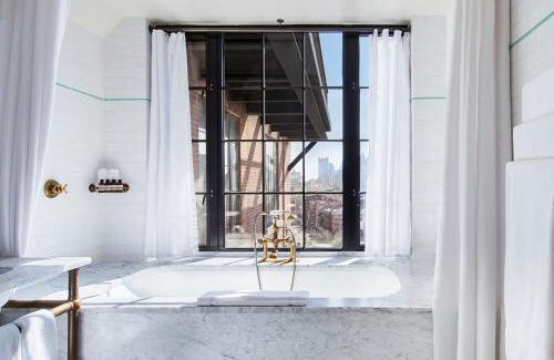 Ukrainian Village Hotel | The Bowery Hotel