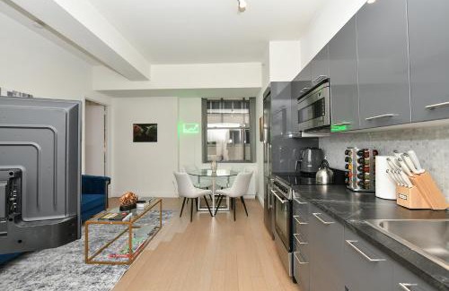 Financial District Apartment | The Wolf of Wall Street Apartment