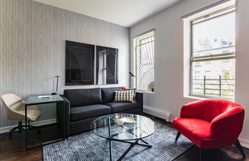 Upper East Side Apartment | Upper East Side Two Bedroom near Subway Lines