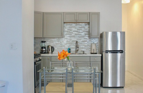 Queens Apartment | 15 Minutes From Manhattan Luxury 2-Bedroom Apartment in LIC/Astoria Queens
