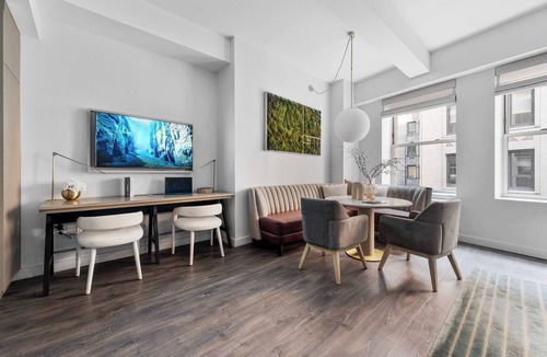 Financial District Apartment | 17John: Premier King Studio Apartment
