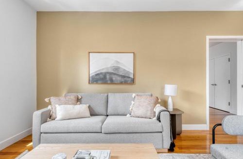 Chelsea Apartment | 1BR w Gym nr Chelsea Mkt Meatpacking NYC-18