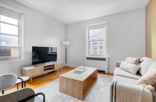 Chelsea Apartment | 1BR w Gym nr Chelsea Mkt Meatpacking NYC-18
