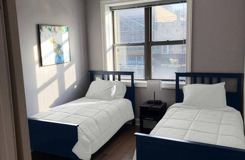Gravesend Apartment | 2-bedroom Apartment in Central Brooklyn