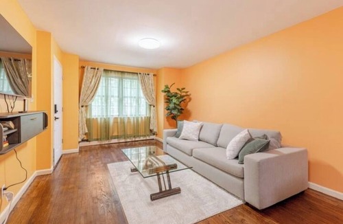 Bedford-Stuyvesant House | 2BD 1.5BA in Bedstuy, 55in tv coupled with a king and queen sized beds!